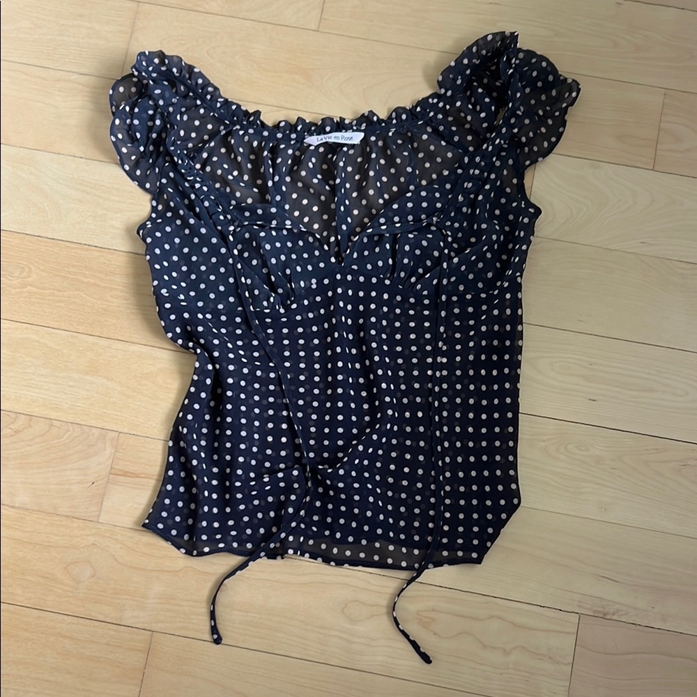 La Vie En Rose Blue and White Flutter Sleeve Blouse